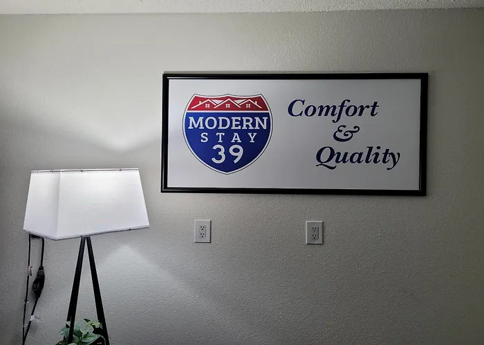 Modern 39 Lakeview By Oyo Hotel 2*