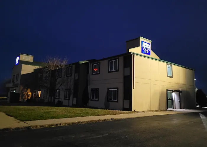 Hotel Modern 39 Lakeview By Oyo 2*