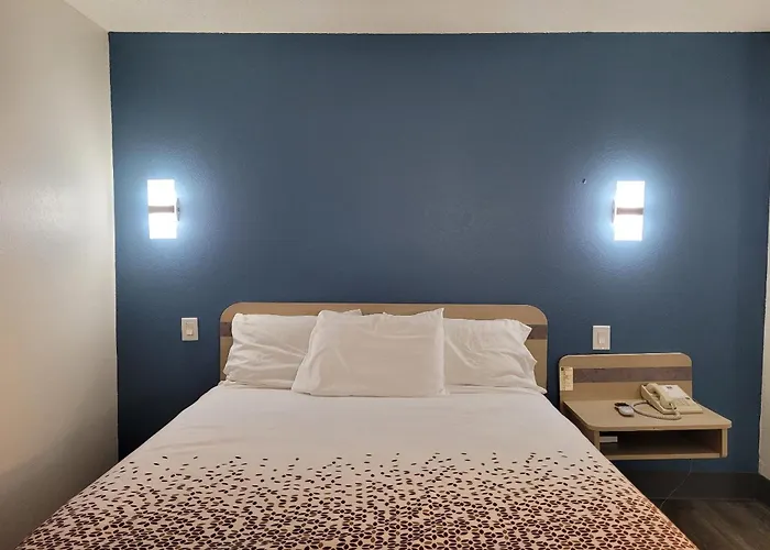 Hotel Modern 39 Lakeview By Oyo 2*