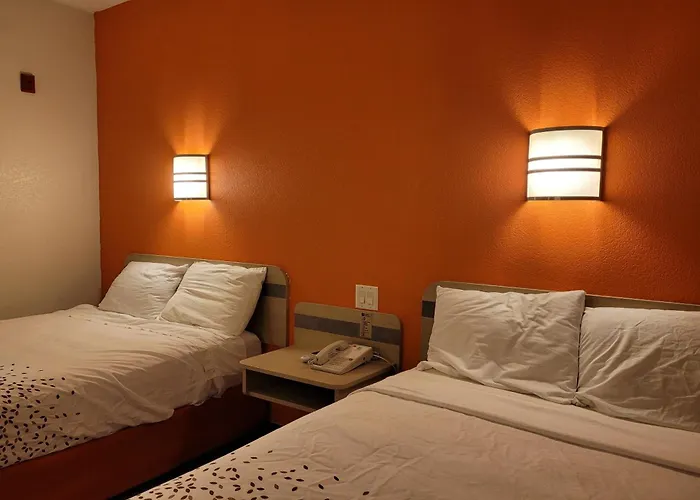 Modern 39 Lakeview By Oyo Hotel 2*
